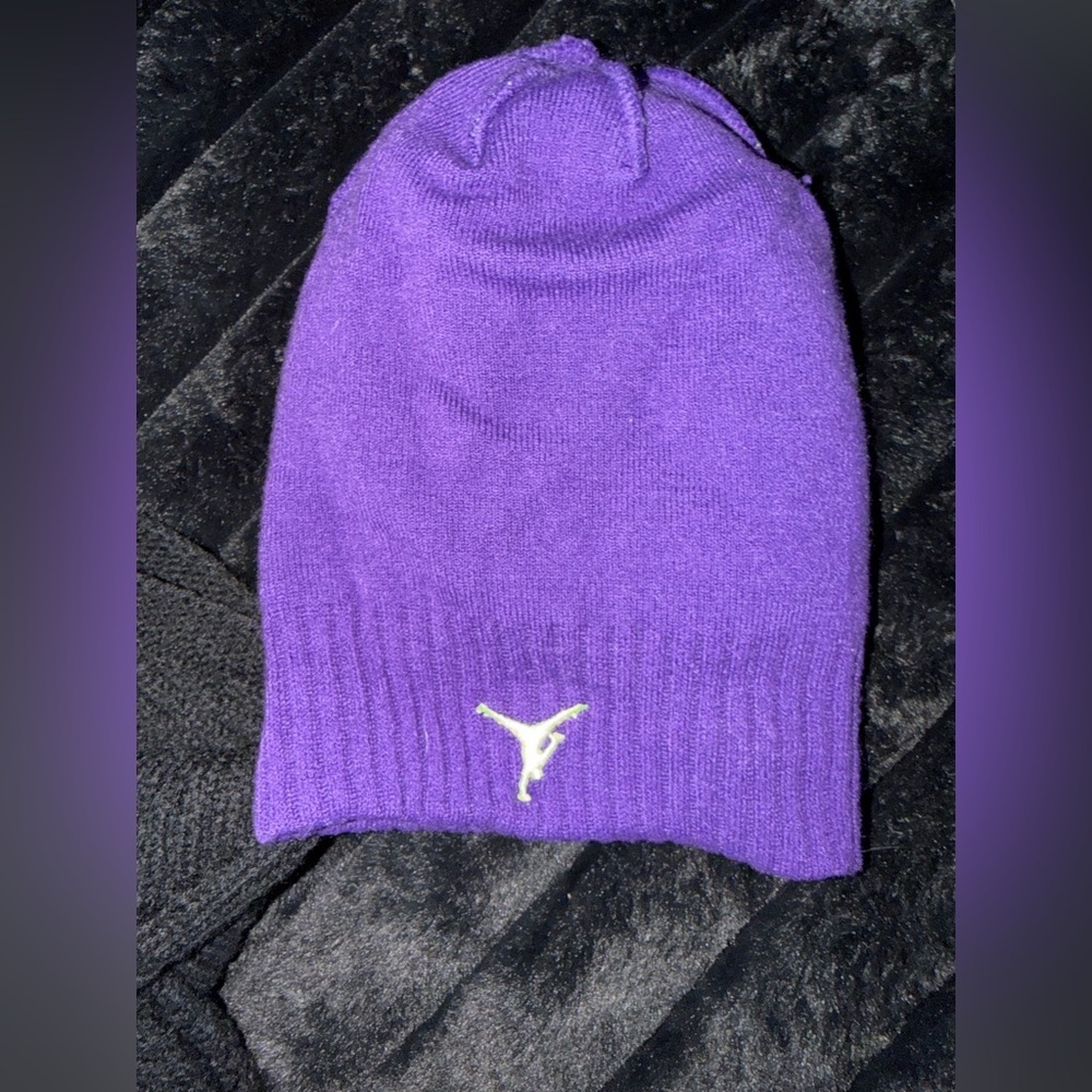 Nike Jordan Jumpman Youth Beanie - Picture 5 of 5